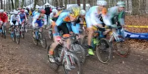Radsport-Elite startet in Harburg