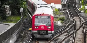 Eine S-Bahn der Linie S3