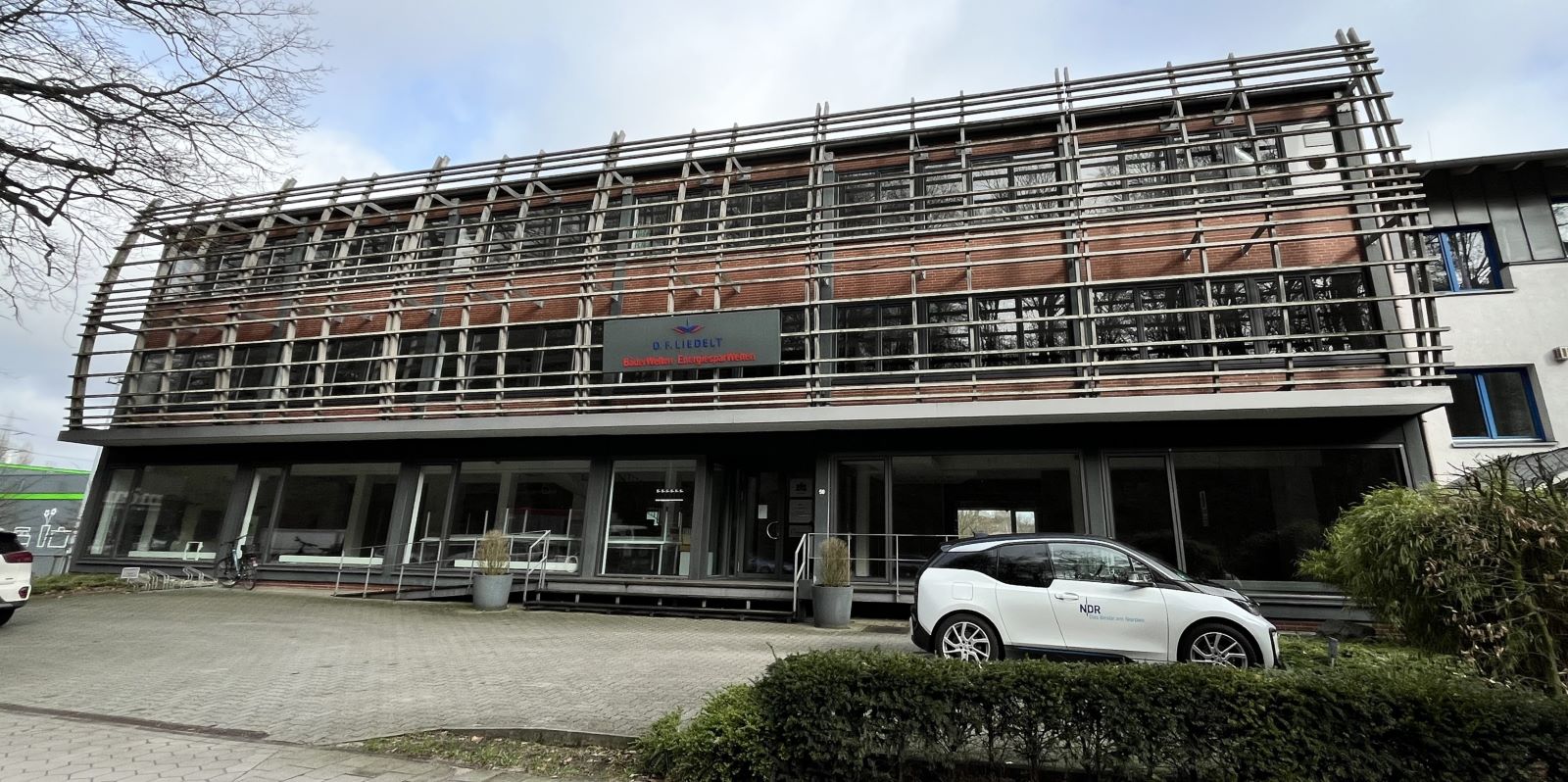 Seit Februar 2025 ist die Tafel an der r Buxtehuder Straße 56 beheimatet. Foto: Christian Bittcher