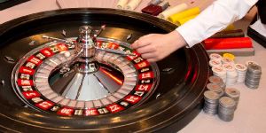 Warum Online Casinos klassische Spielbanken vom Markt verdrängen