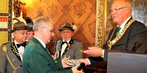 Heinz-Heinrich Thömen: Ein Harburger Schützen-Urgestein wird 75