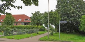 Bauchlandung für Neue Liberale mit Anfrage zu Bustrasse