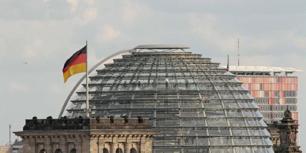Die gläserne Kuppel des Reichstagsgebäudes. Foto: zv Bundestagskandidaten: Hakverdi und Gundelach nominiert