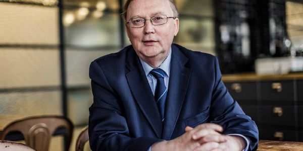 Dr. Kurt Duwe (FDP). Foto: pr Rönneburger Stieg: Areal für Unterkunft archäolgisch kontaminiert