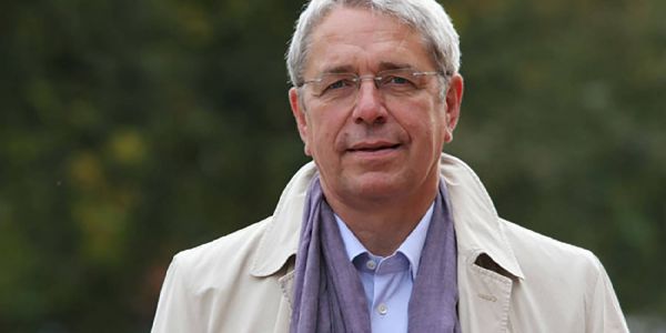 Bezirksamtsleiter Thomas Völsch. Foto: Andre Zand-Vakili SPD und CDU einigen sich auf Wiederwahl von Thomas Völsch