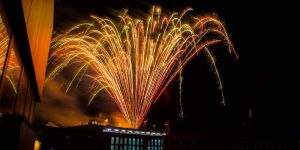 Wenn beim Feuerwerk etwas schiefgeht: Welche Versicherung zahlt