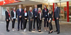 Acht "Neue" starten bei der Sparkasse Harburg-Buxtehude