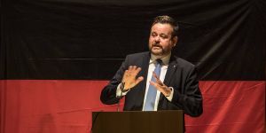 Vielleicht-doch-noch-Bürgermeister-Kandidat André Trepoll trifft Grünkohl