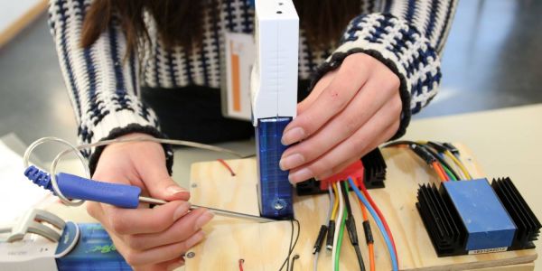 Jugend forscht-Regionalwettbewerb: Preise für Schüler aus Harburg