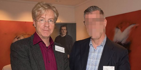 Gesundheitsamtschef Dr. Robert E. Wegner bei einer Veranstaltung. Foto: André Zand-Vakili Beurlaubter Chef des Gesundheitsamtes: Laut Bezirksamt ist alles normal