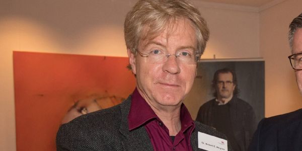 Dr. Robert E. Wegner leitete das Gesundheitsamt Harburg. Foto: André Zand-Vakili Dubiose Vorgänge im Gesundheitsamt verfolgen weiter die Verwaltung