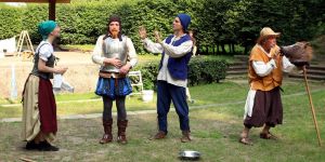 Tolles Theater auf der Freilichtbühne: 150 Besucher genießen "Don Quijote"