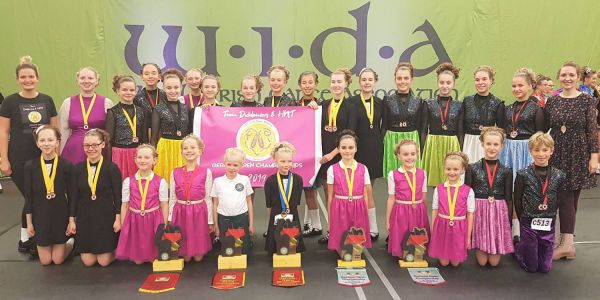 Erfolg per Video: Tänzerinnen der HNT gewinnen US-Meisterschaft