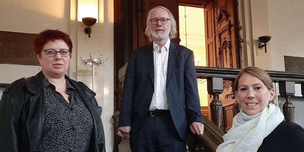 Der neue Fraktionsvorstand der Grünen (v.l.): Heinke Ehlers, Jürgen Marek un Bianca Blomenkamp. Foto: pr Bianca Blomenkamp ist neue Fraktionschefin der Grünen in Harburg