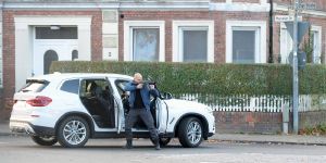 Filmdreh- Schießerei auf Dorfplatz - Actionszenen in Ramelsloh/Seevetal und in der City Nord