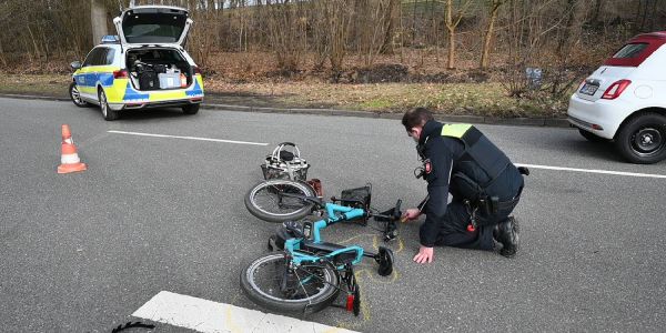 32 jährige fahrrad hamburg unfall