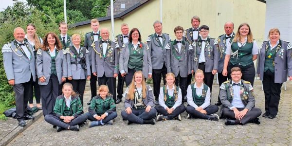 Jung, musikalisch und sportlich. Der vereinseigene Spielmannszug. Foto: sv Rönneburg Nach Corona-Stillstand: Erfolgreiches „Re-Opening“ beim SV Rönneburg