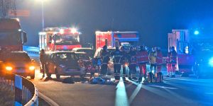 Tödlicher Unfall: Fußgänger versucht "Stadtautobahn" zu überqueren