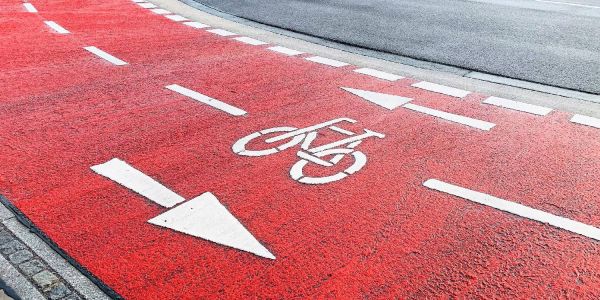 Ausbau Veloroute 11: Ein Jahr Behinderungen in der Denickestraße