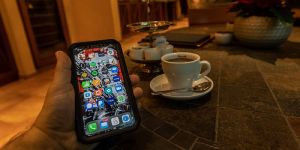 Warum Smartphones in den letzten Jahren für viele Menschen zu einem wesentlichen Bestandteil ihres Alltags geworden sind