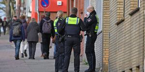 Nur wenige Corona-Kritiker versammelten sich in Harburg
