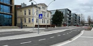 Blohmstraße: Fahrradfahrer haben auch Vorrang vor Fußgängern