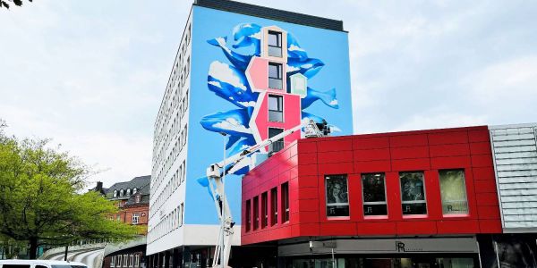 Führungen des Urban Art Instituts durch Harburgs Freiraumgalerie