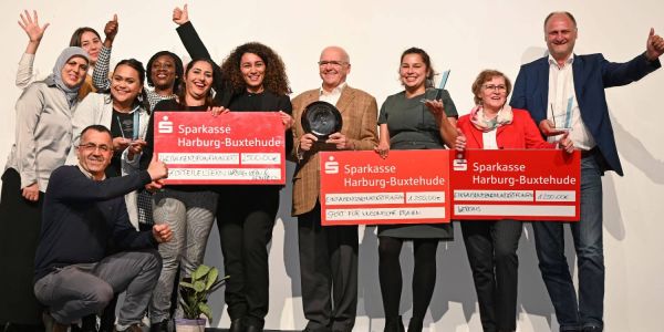 Sie sind unsere Alltagshelden: Der Harburger Bürgerpreis wurde verliehen