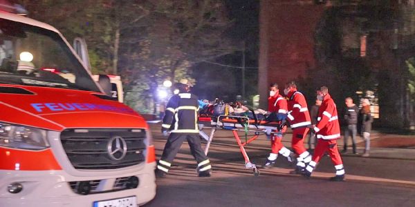 Mann versucht sich abzuseilen um Abschiebung zu entgehen - Sturz aus 10 Meter Höhe