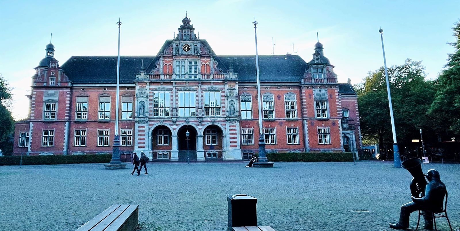 Tag des offenen Denkmals: Kostenlose Führungen durch das Harburger Rathaus