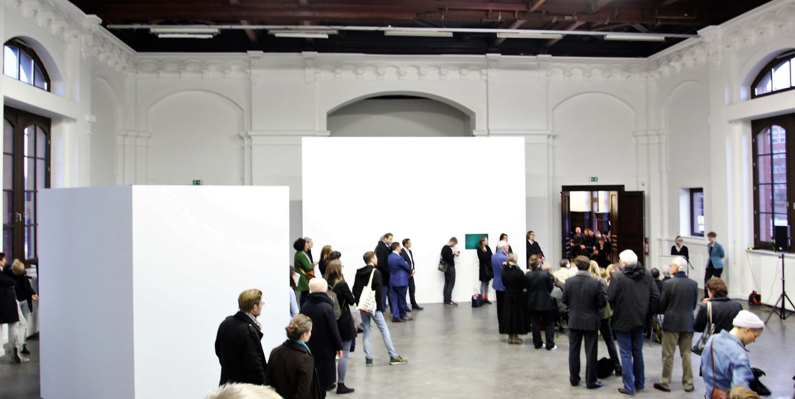 Der Kunstverein Harburger Bahnhof feiert mit mehreren Ausstellungen, einem Festakt und einer Party seinen 25. Geburtstag. Foto: Christian Bittcher Der Kunstverein Harburger Bahnhof feiert mit mehreren Ausstellungen, einem Festakt und einer Party seinen 25. Geburtstag