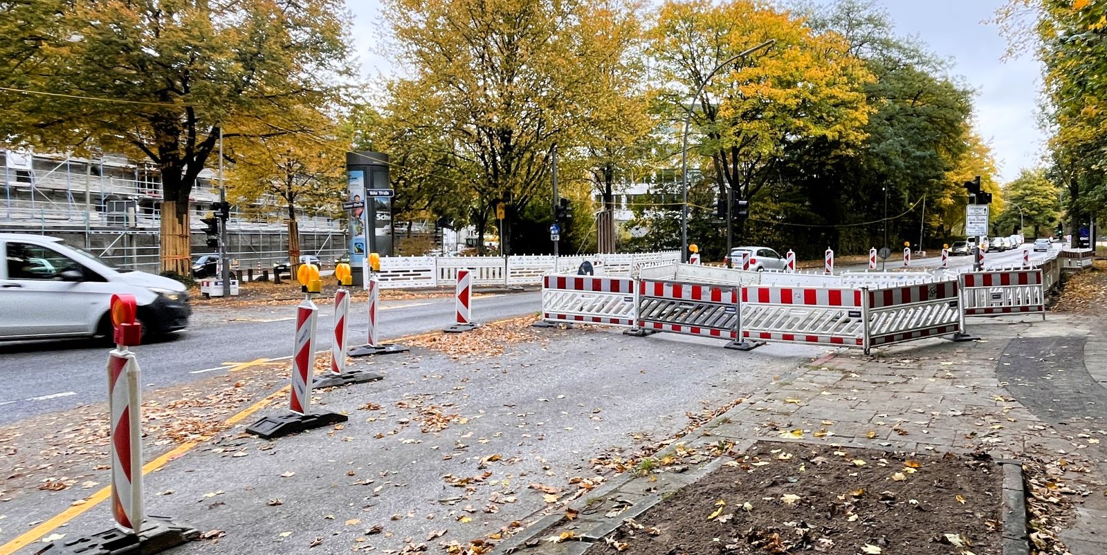 Täglich lange Staus auf Bremer Straße: Nervige Baustelle wird verlängert