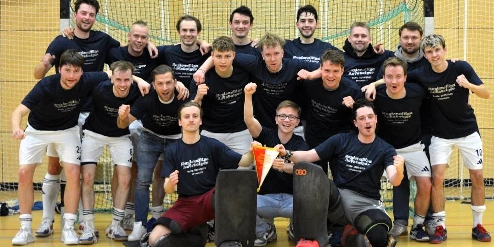 Perfekter Saisonabschluss: TGH-Herren besiegeln den Aufstieg mit einem Sieg