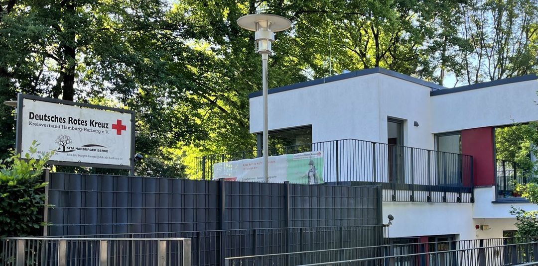 "Rund um den Bauernhof": DRK-Kita Harburger Berge lädt zum Sommerfest