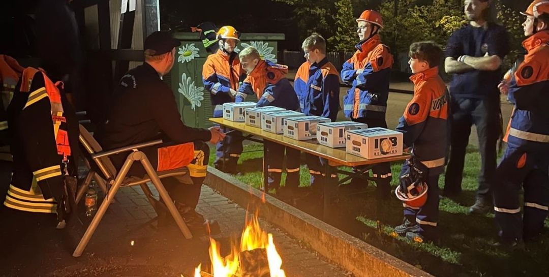 Jugendfeuerwehr Maschen gewinnt Nachtmarsch der Seevetaler Jugendfeuerwehren