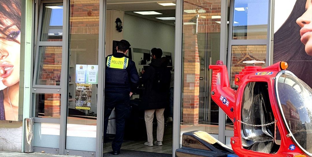 Behörden nehmen Friseure und Kiosk in Neugraben unter die Lupe