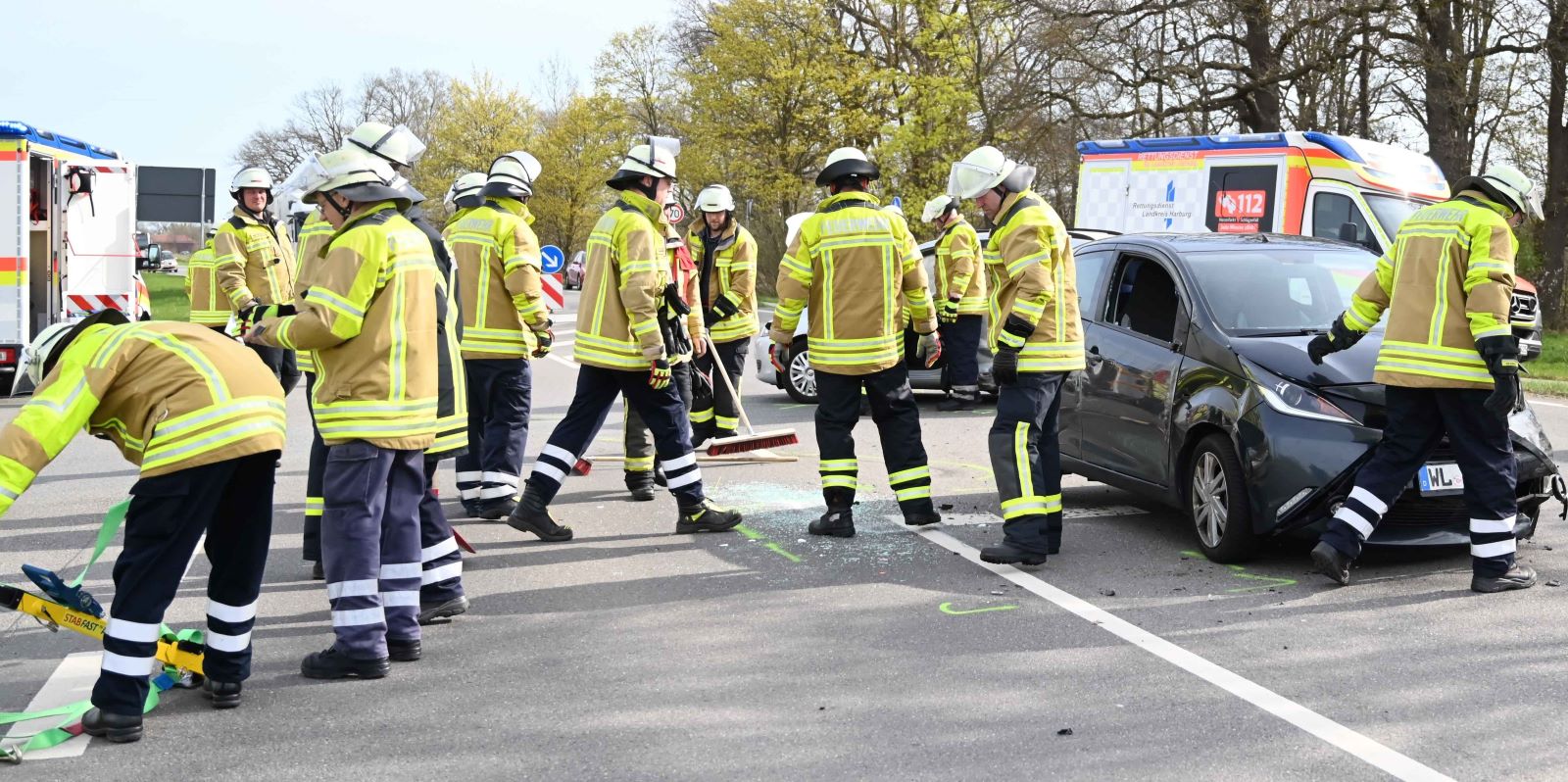 Winsen: Drei Verletzte bei schwerem Unfall an der Pattenser Spitze