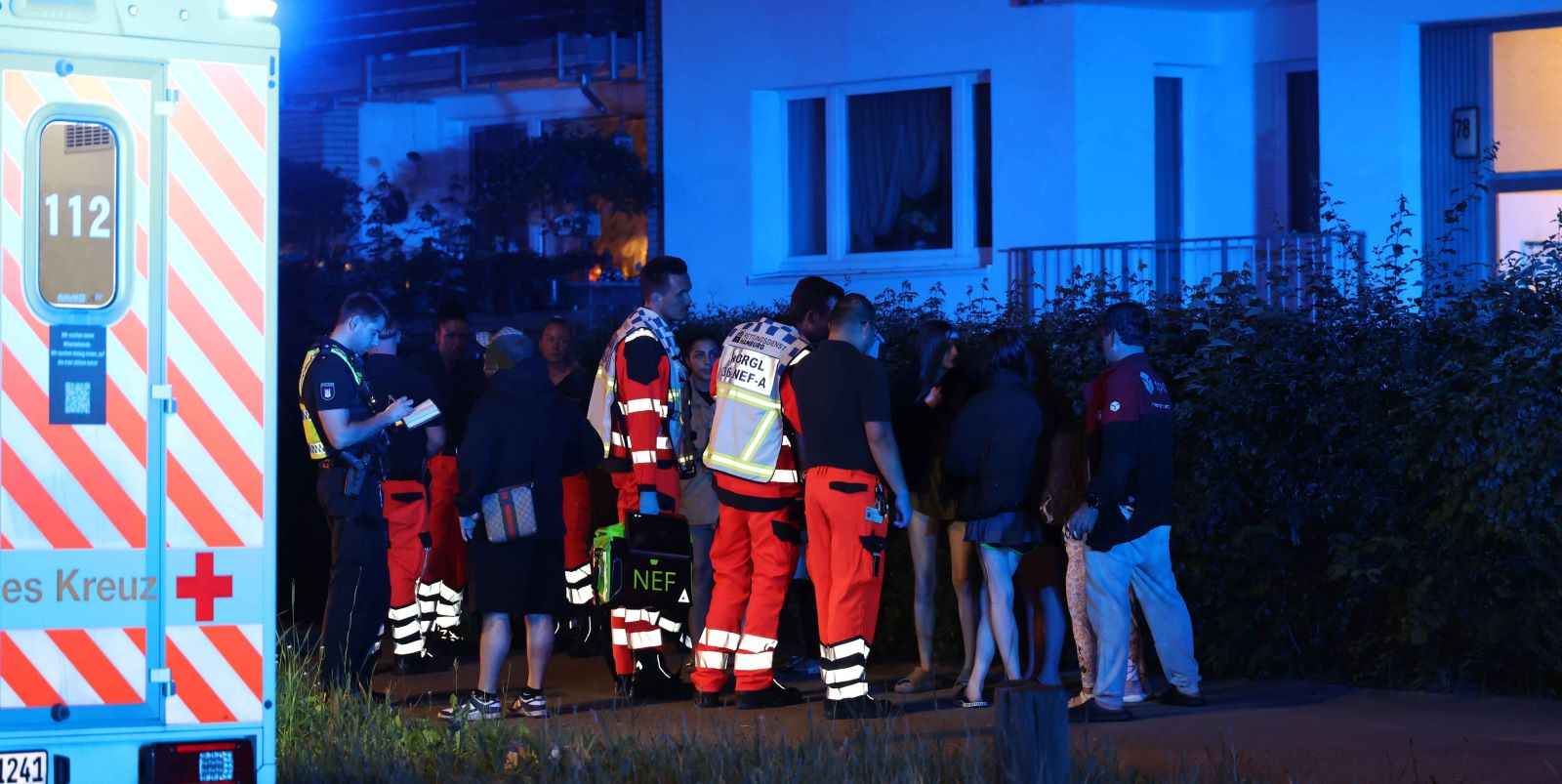 Hohe Straße: Jugendliche attackieren Familie in Wohnung mit Pfefferspray