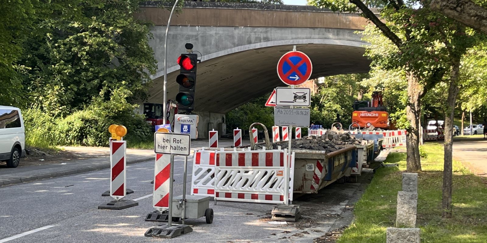 Nach dem Rohrbruch: Marmstorfer Weg ab morgen Vormittag wieder frei