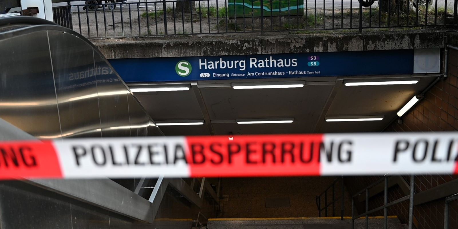 Feuer am S-Bahnhof Harburg Rathaus: Einschränkungen im S-Bahn-Verkehr