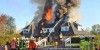Brennender Dachstuhl: 120 Feuerwehrleute in Fliegenberg im Einsatz