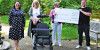 Ein Rollstuhl für das Hospiz: Freude über Spende von 