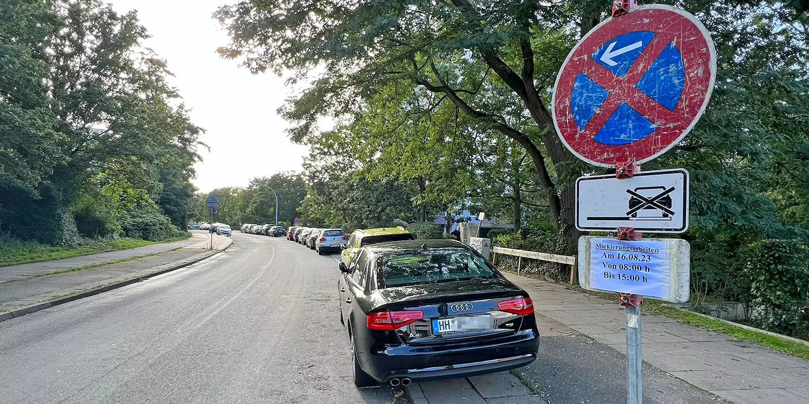 In der Grumbrechtstraße in Heimfeld fallen 30 Parkplätze weg. Foto: zv