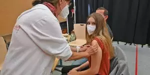 Impfungen für Schülerinnen und Schüler an der Goethe Schule Harburg in Hamburg gestartet