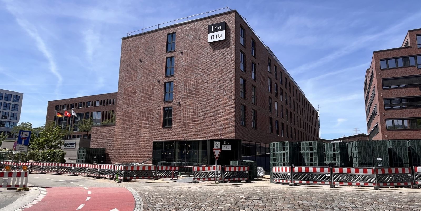 Das neue Designerhotel The Niu im Harburger Binnenhfen. Foto: Christian Bittcher