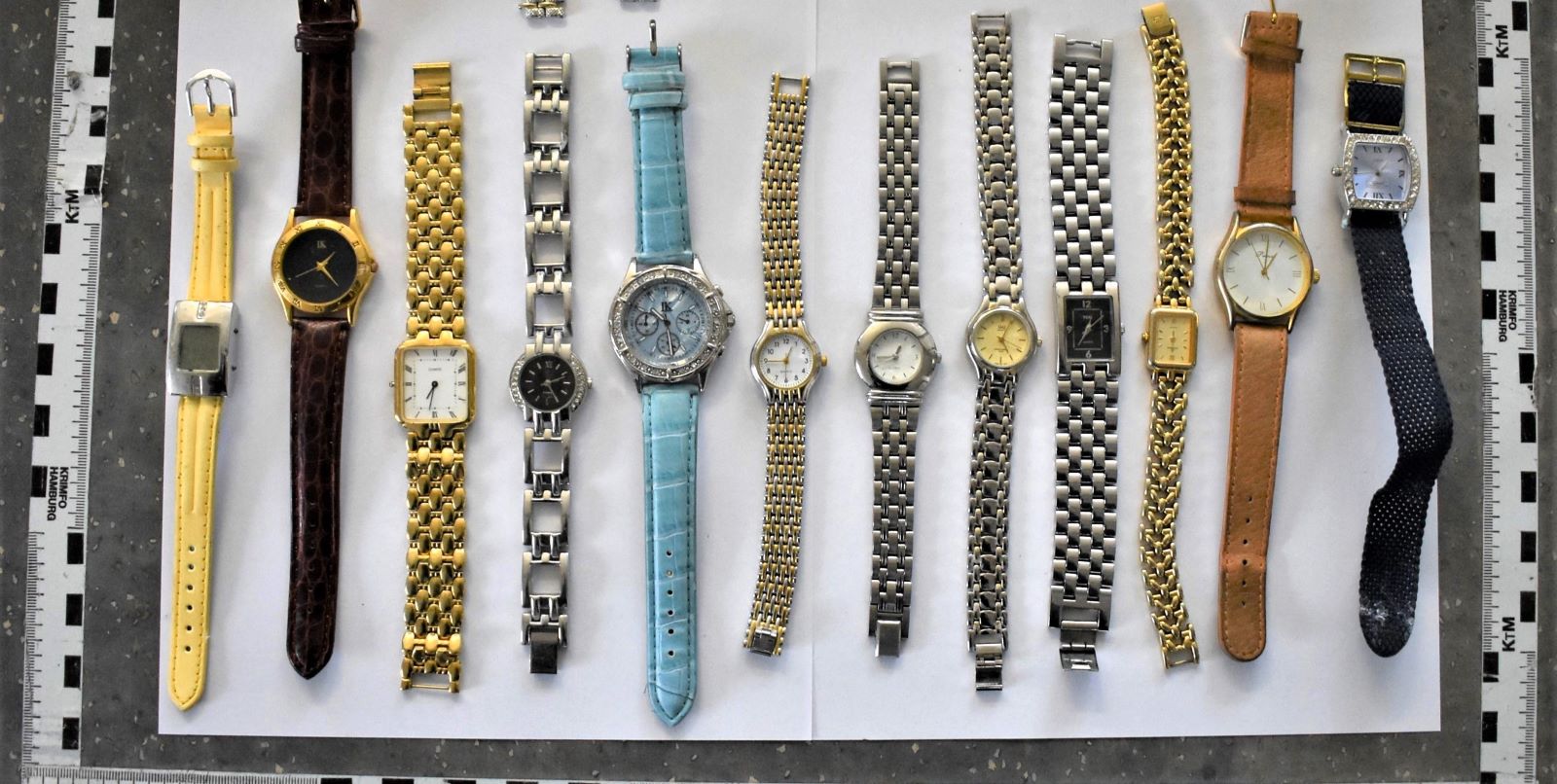Die sichergestellten Uhren. Foto: Polizei