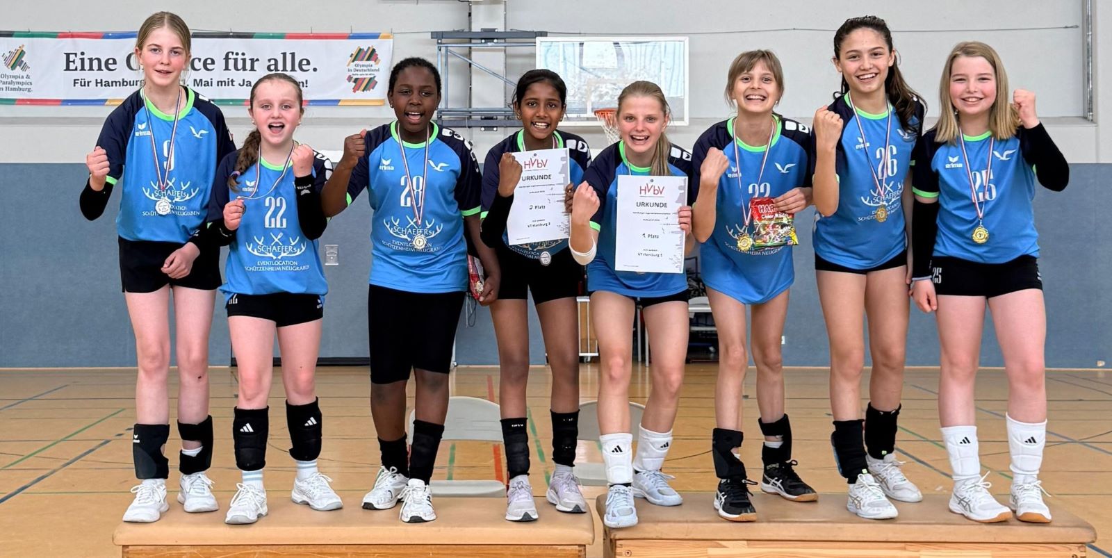 Gemeinsames Foto von den beiden erfolgreichen VTH-Teams bei der Hamburger Meisterschaft U12. Foto: Tatjana Urich/VTH
